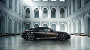 Porsche Panamera  Luxury 